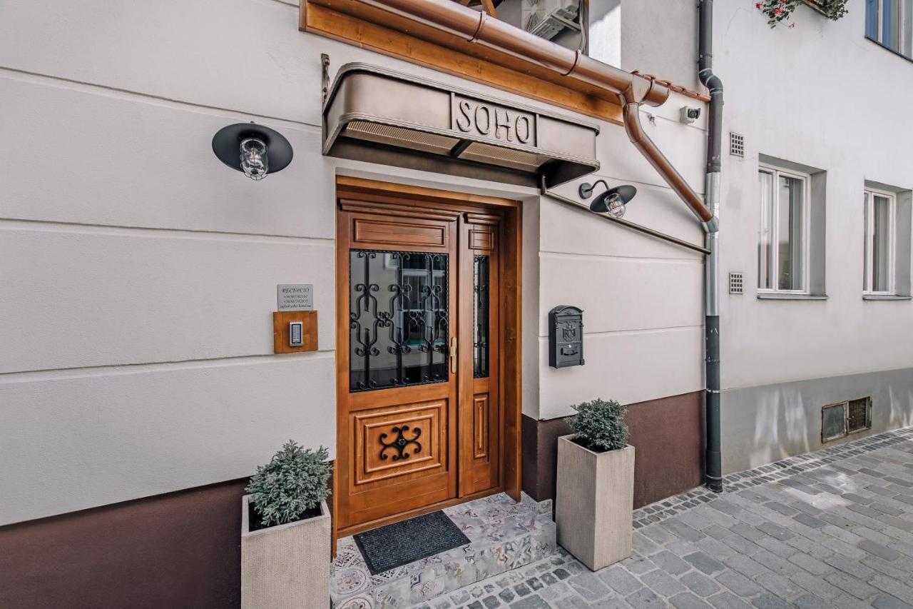 Soho Apartmanhaz ジュール エクステリア 写真